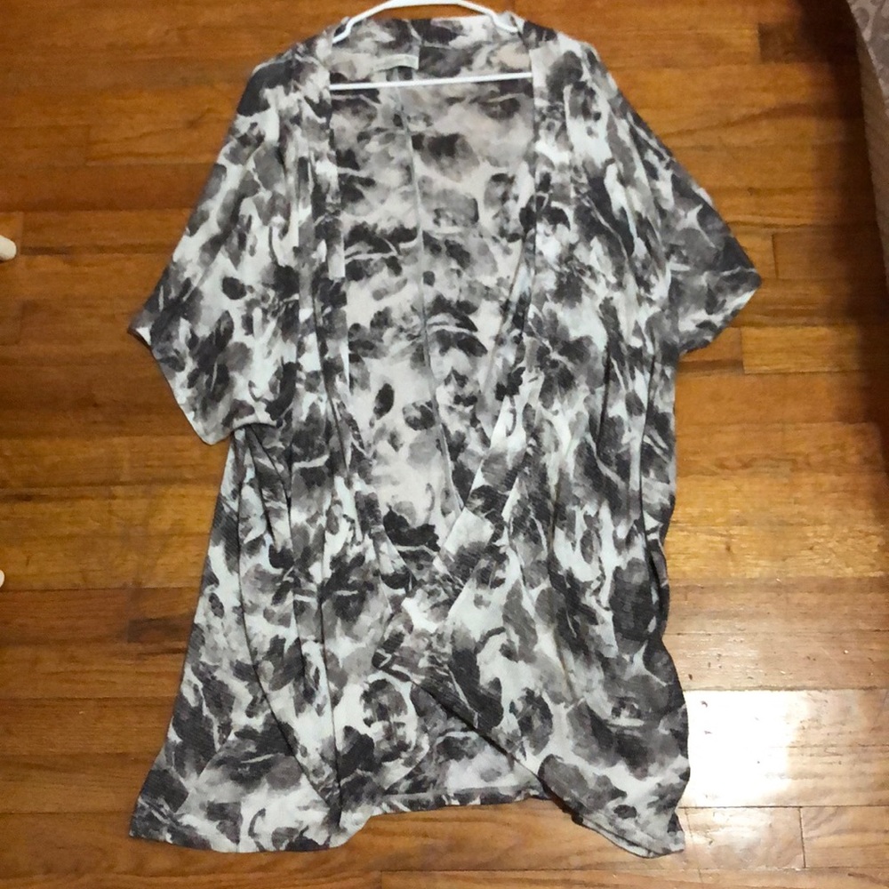Abercrombie oversized one size kimono sweater